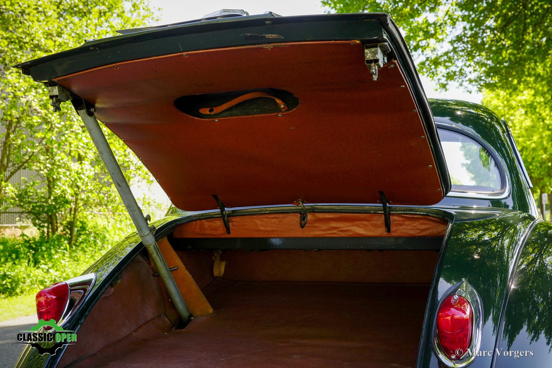 Jaguar XK150 3.4 FHC Overdrive