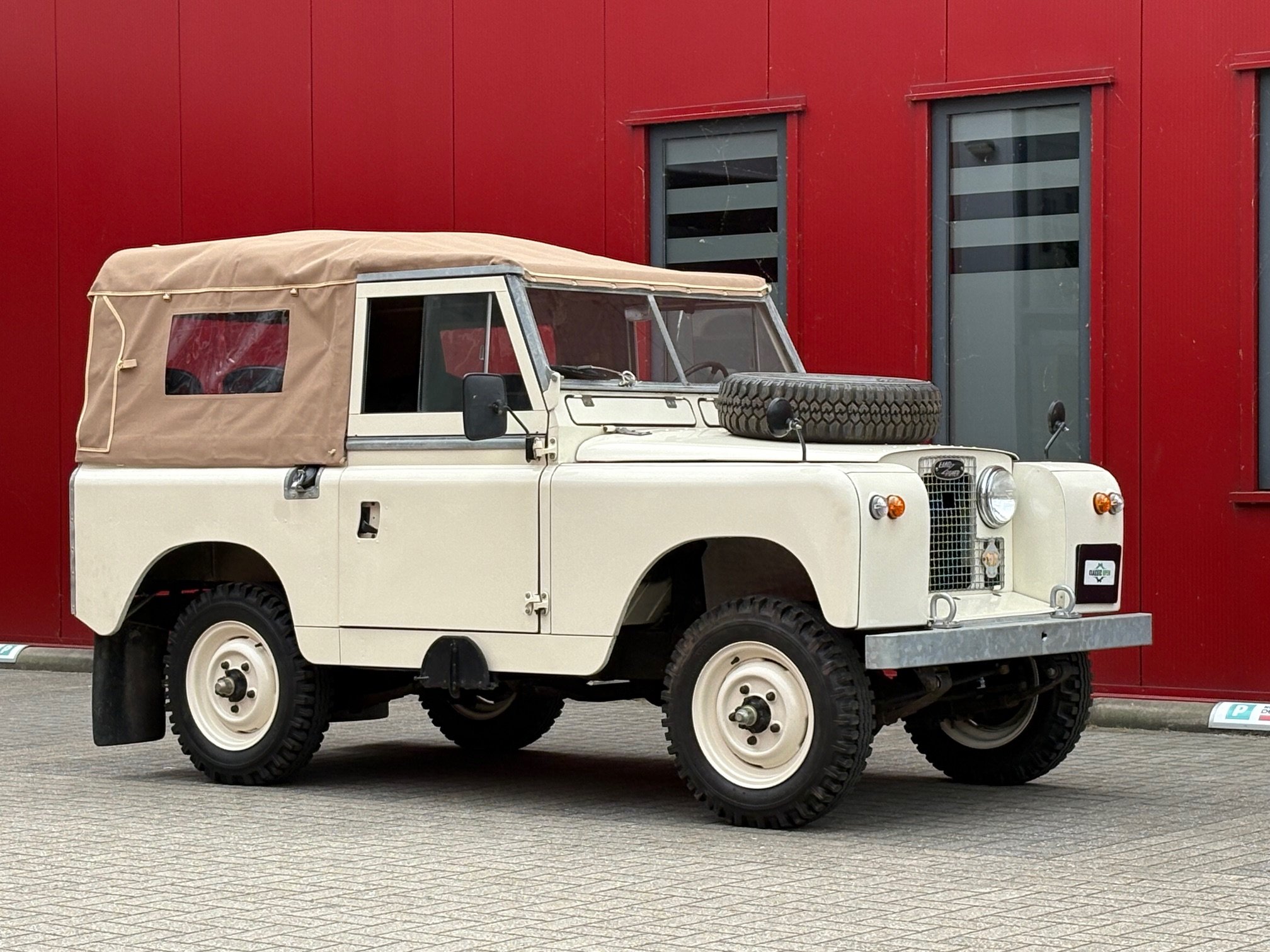 Land Rover 88 series 2 Soft-Top