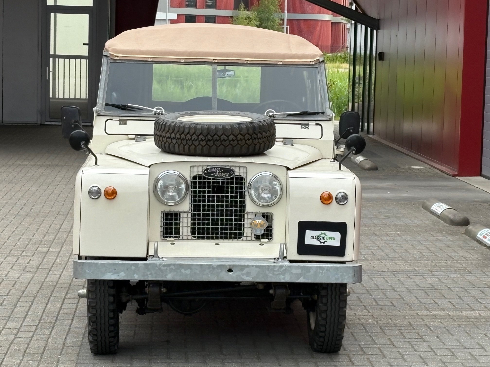 Land Rover 88 series 2 Soft-Top