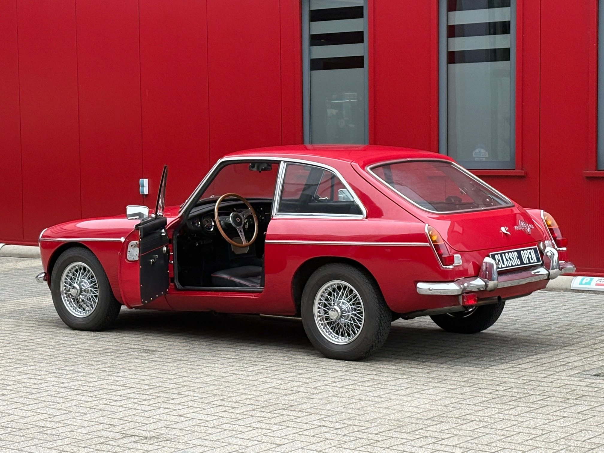 MG MGB GT 1800 Power-Steering