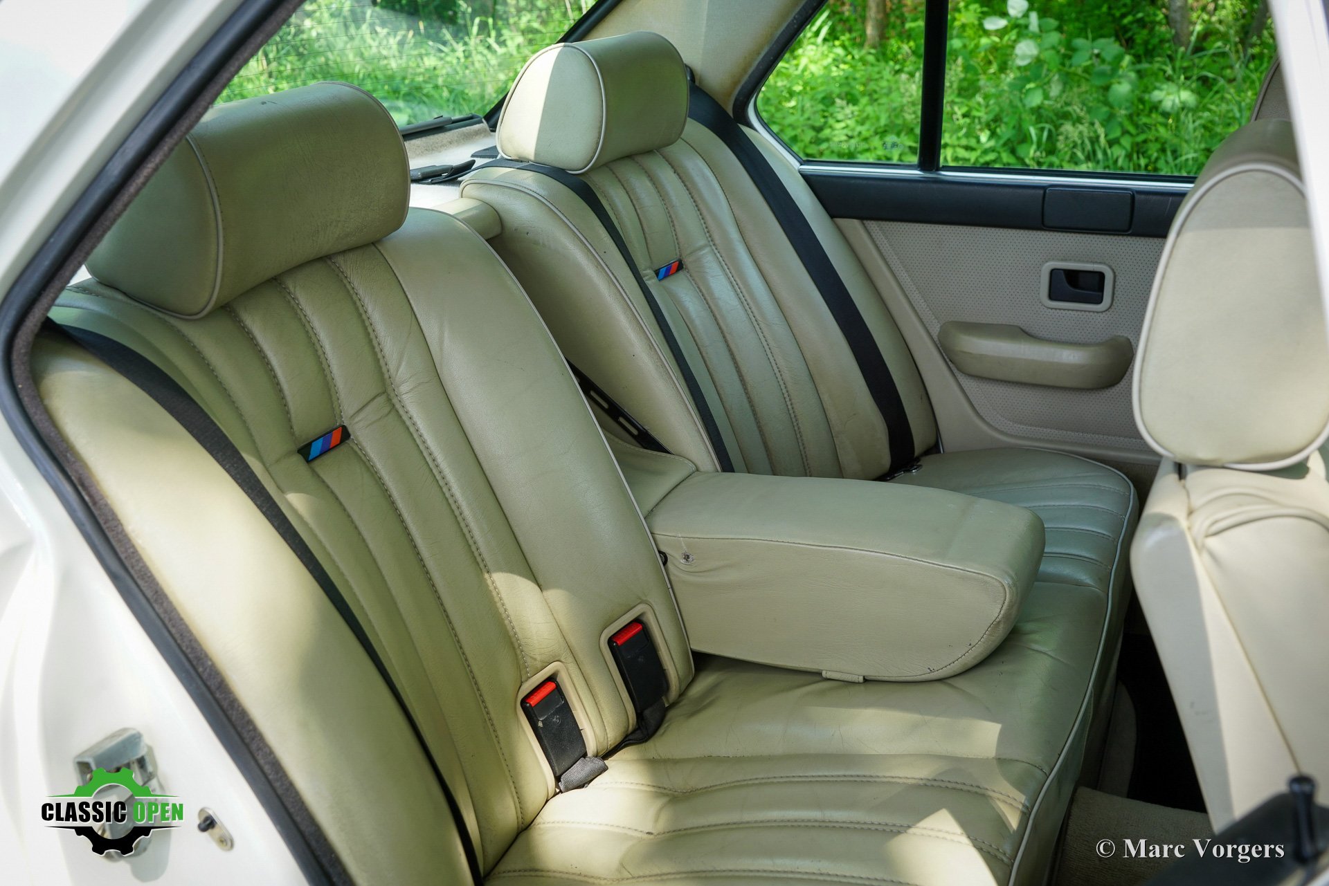BMW M5351 (E28)
