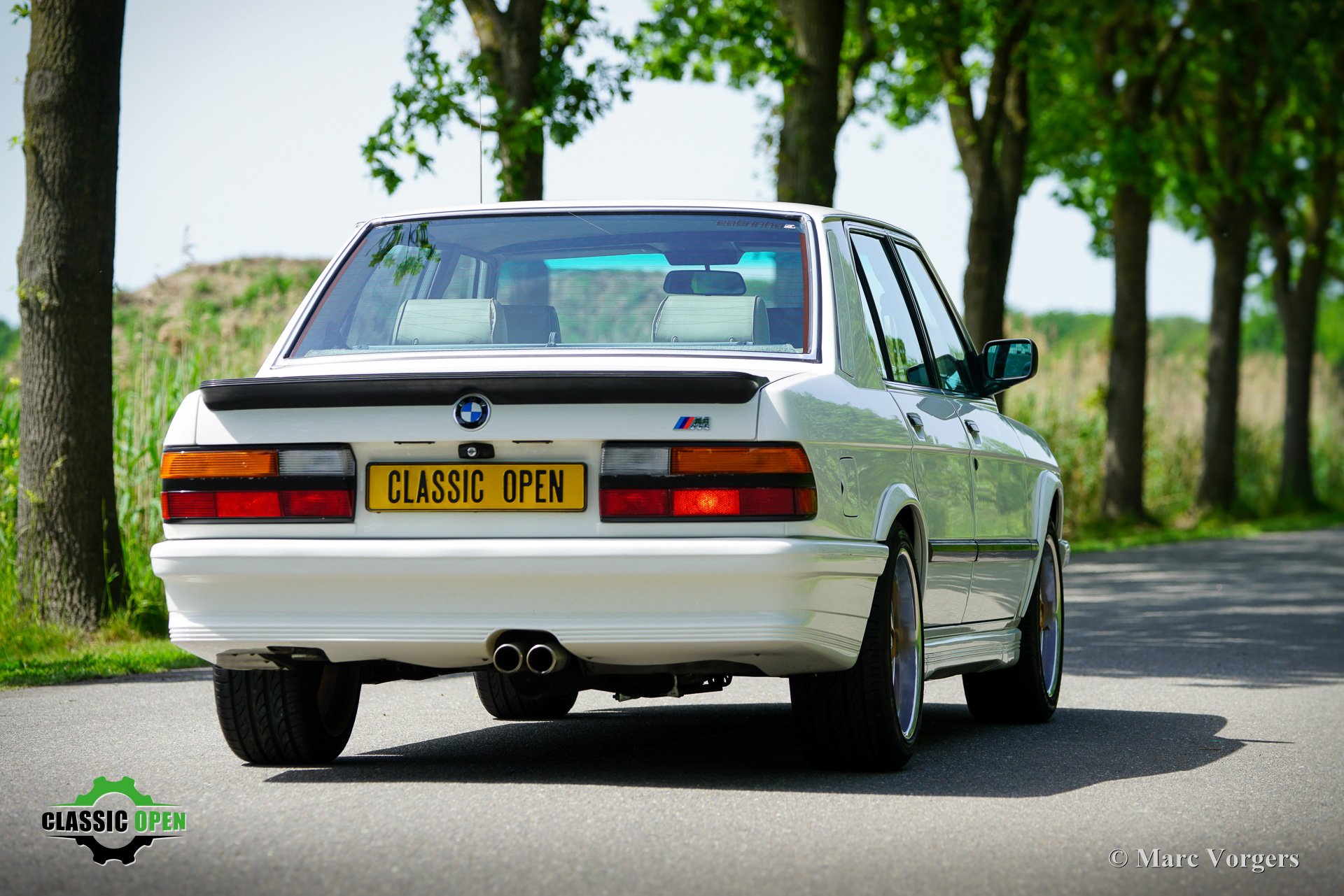 BMW M5351 (E28)