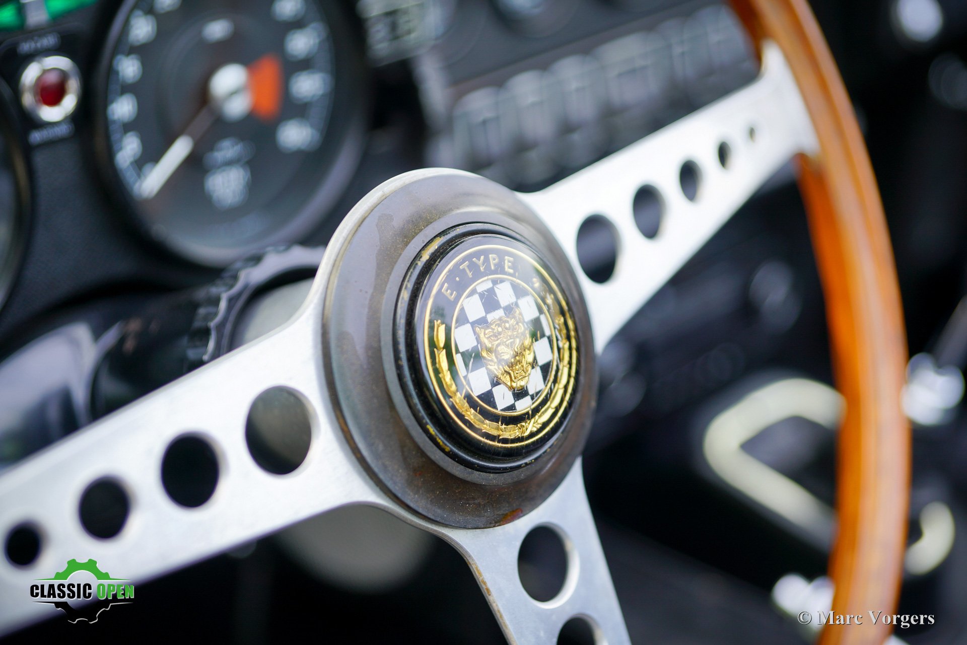 Jaguar E-type 4.2 Roadster S2