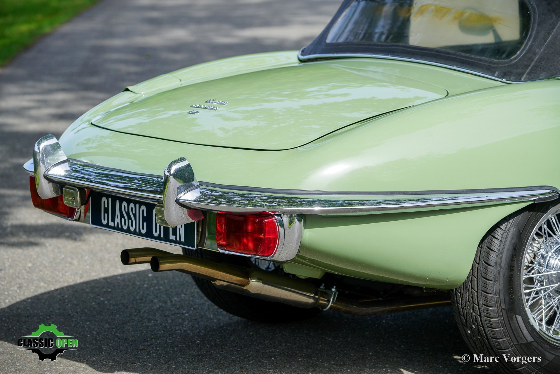 Jaguar E-type 4.2 Roadster S2