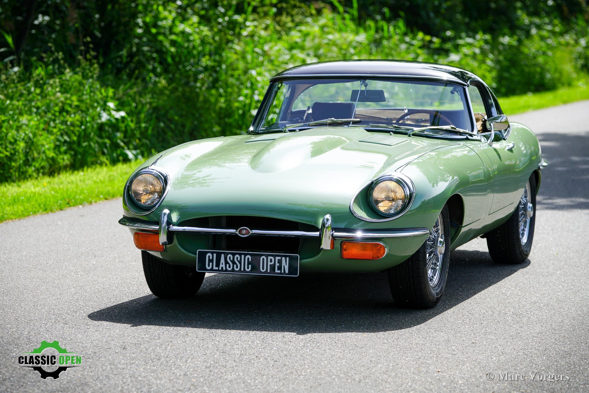 Jaguar E-type 4.2 Roadster S2