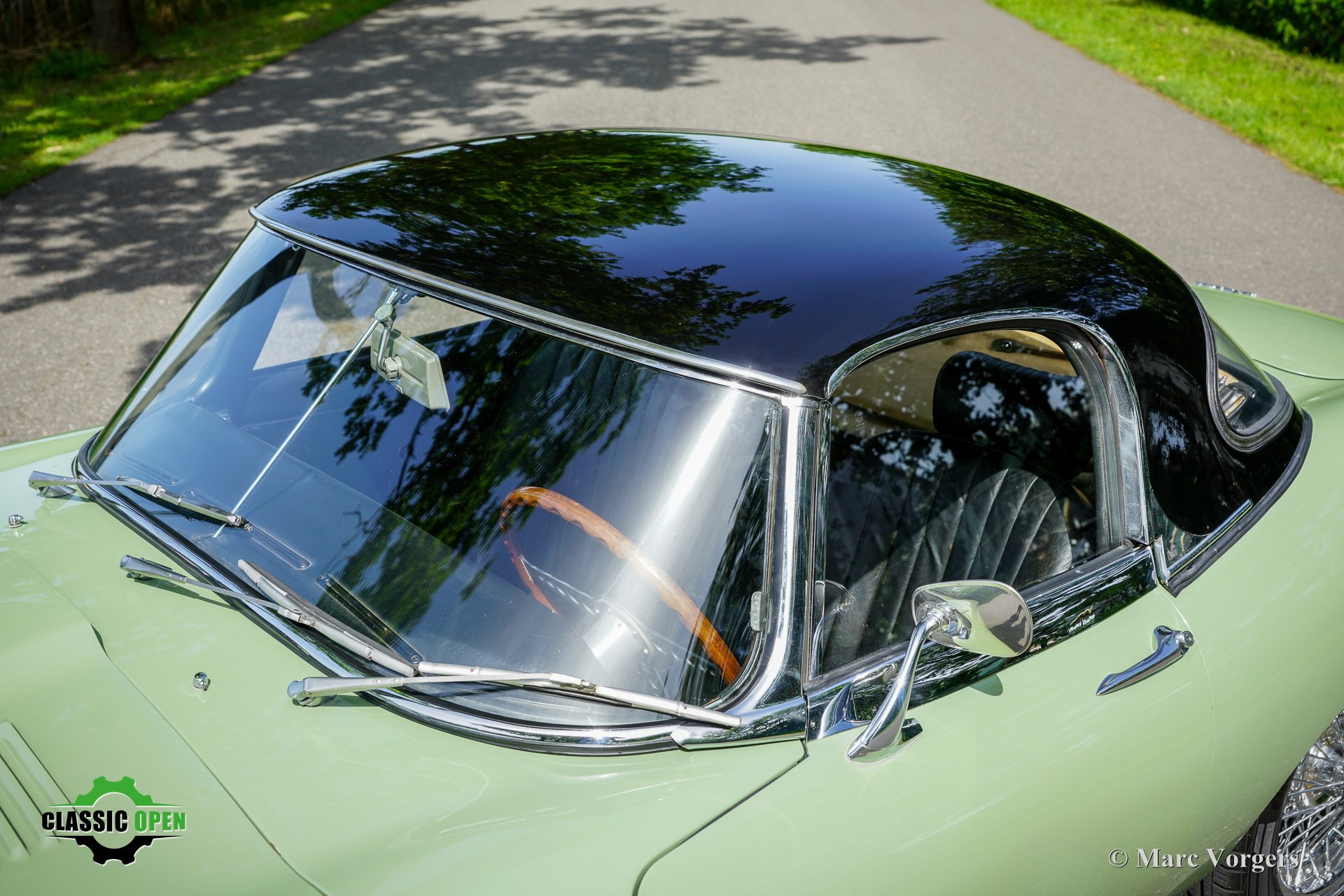 Jaguar E-type 4.2 Roadster S2