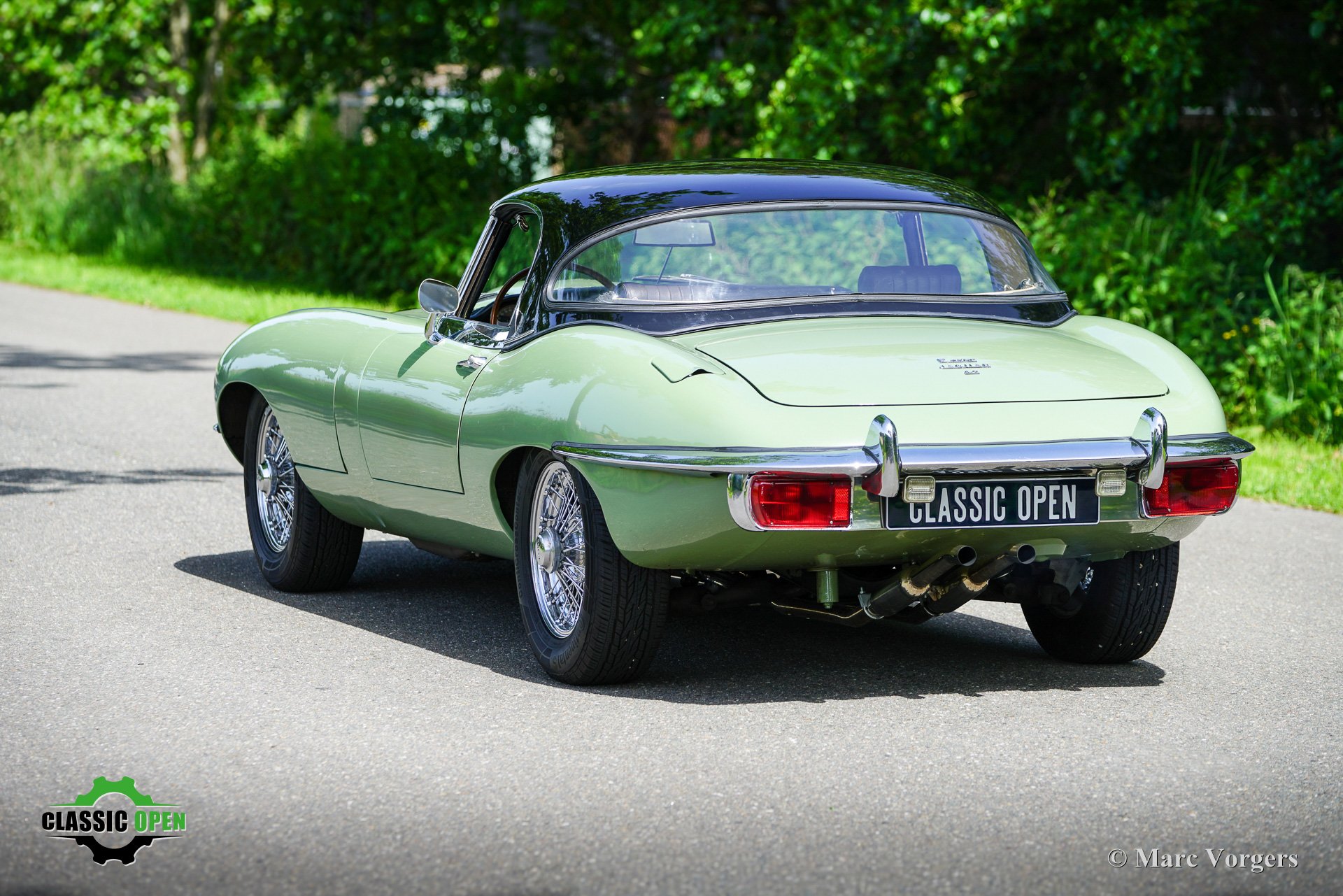 Jaguar E-type 4.2 Roadster S2