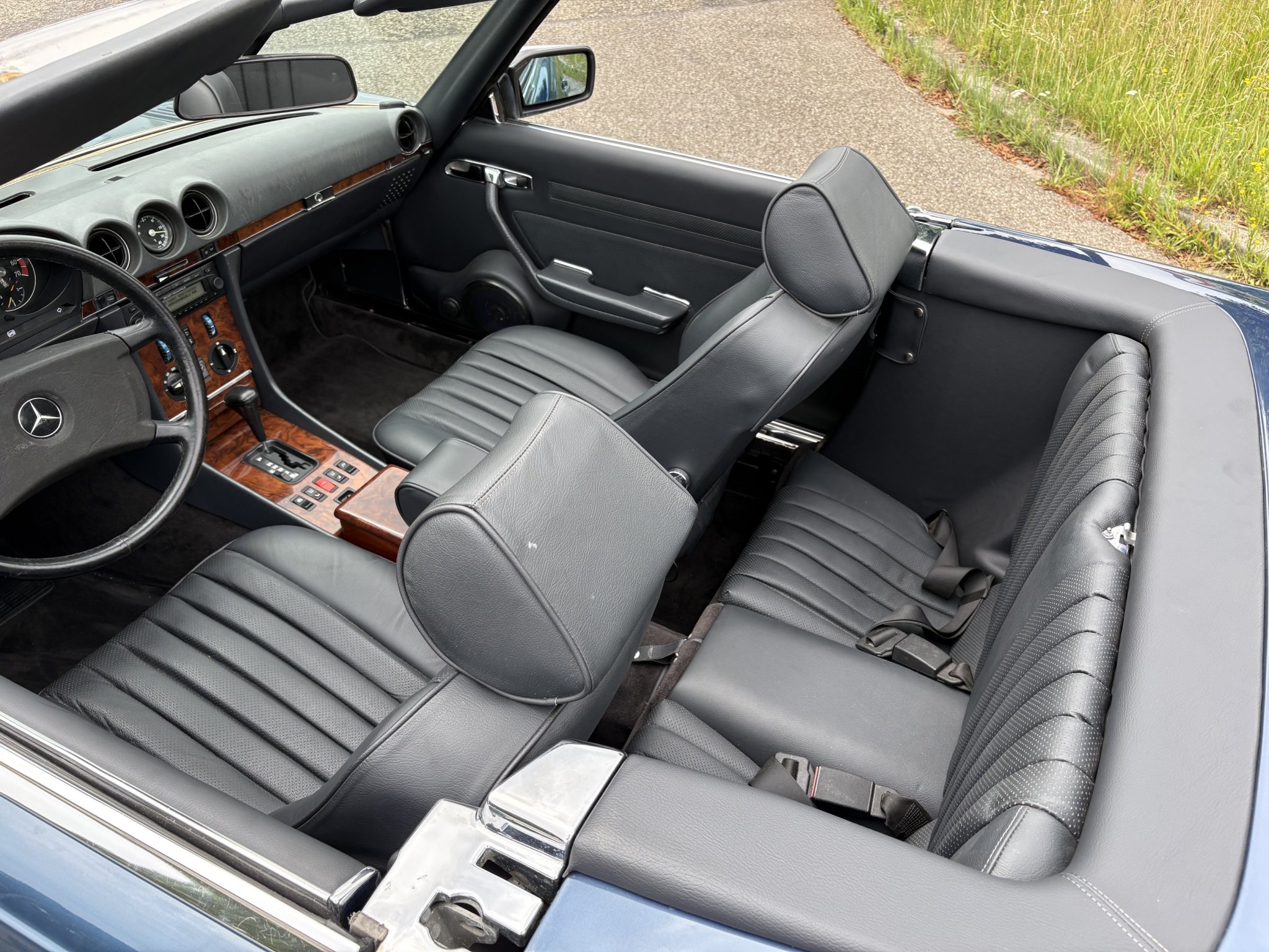 Mercedes Benz 420SL R107