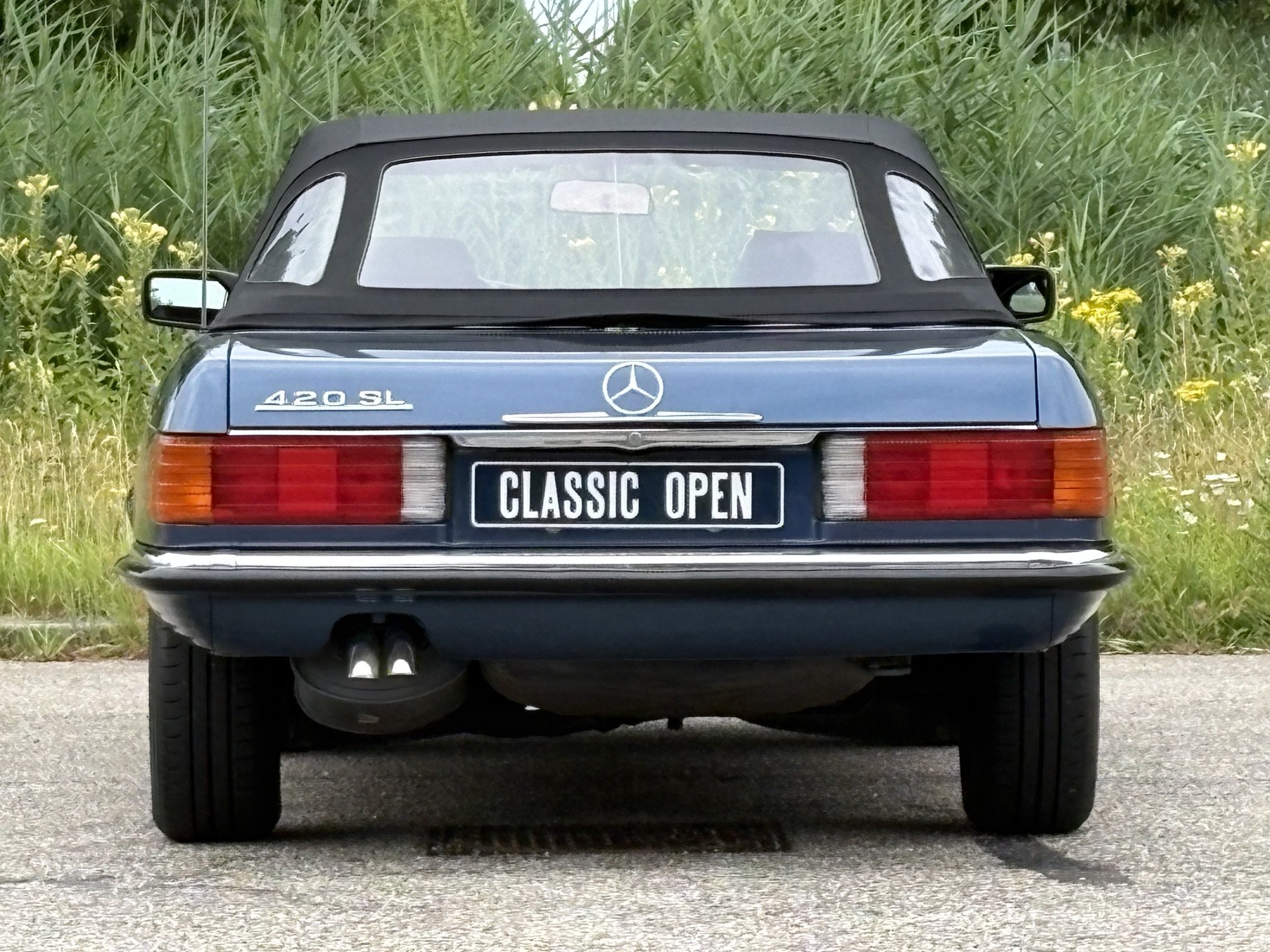 Mercedes Benz 420SL R107