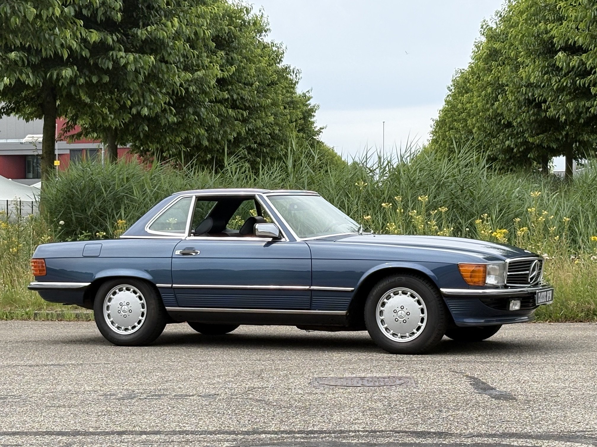Mercedes Benz 420SL R107