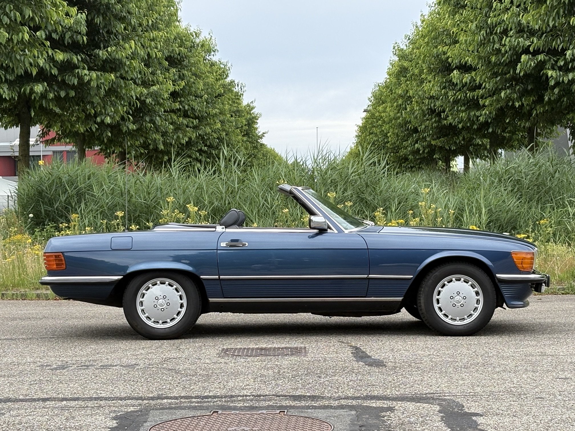 Mercedes Benz 420SL R107